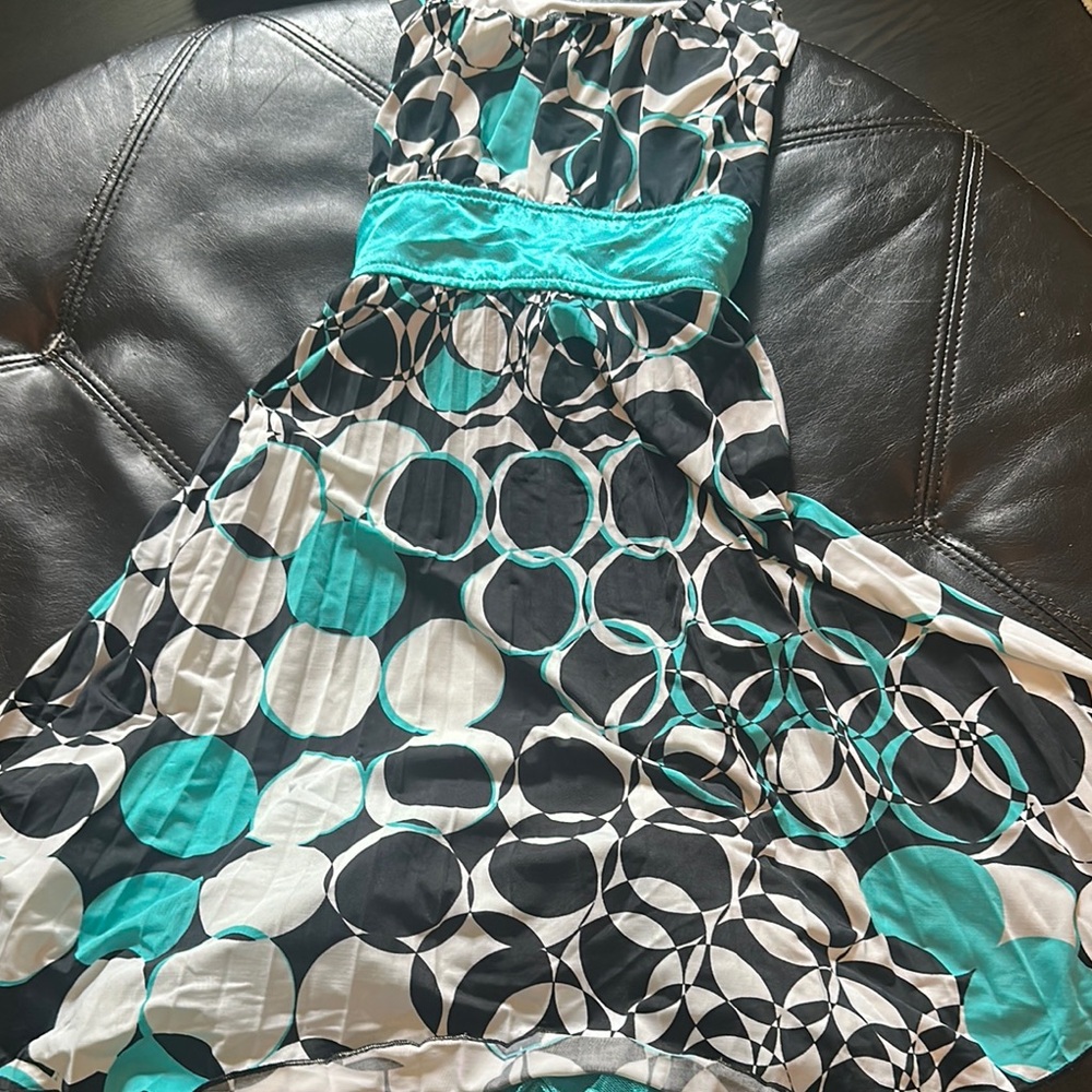 Chic Geometric Strapless Dress